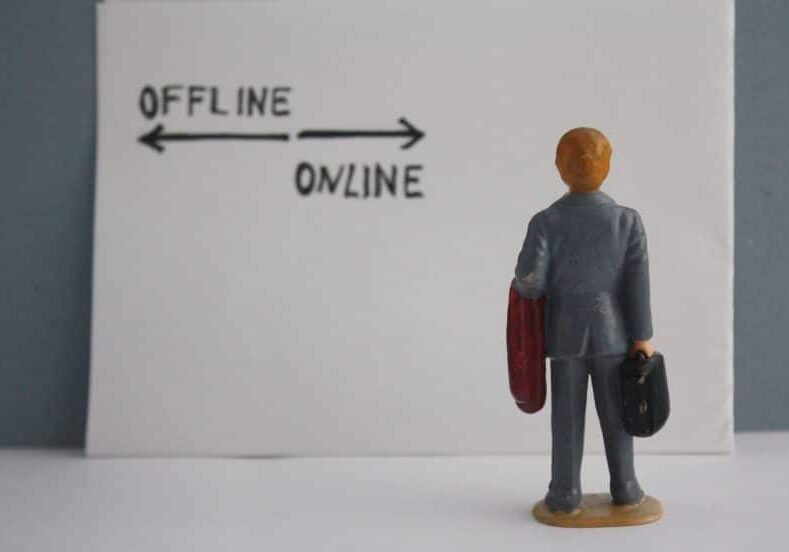 Online Marketing or Offline Marketing